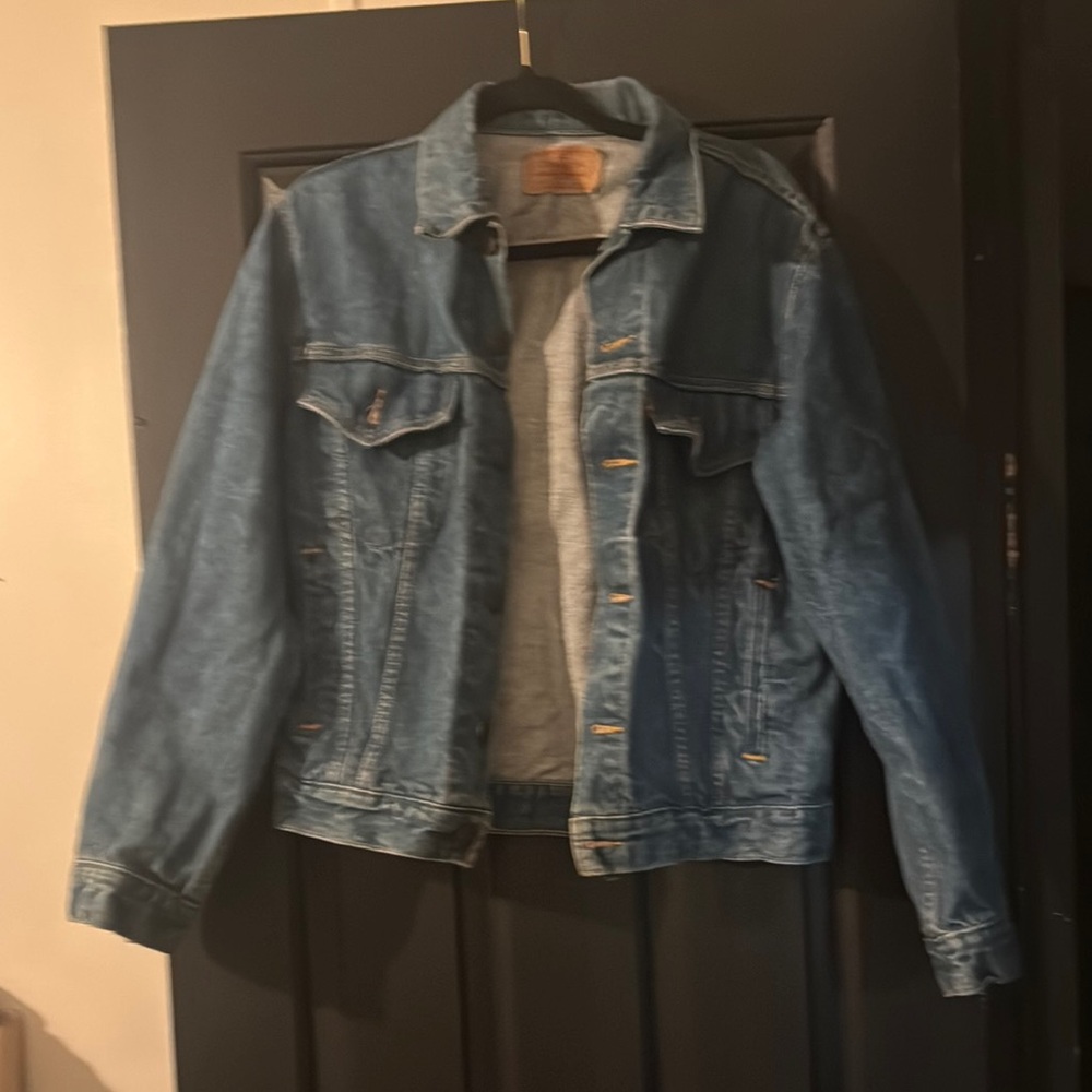 Levi's Blue Jean Jacket with Classic Trucker Style